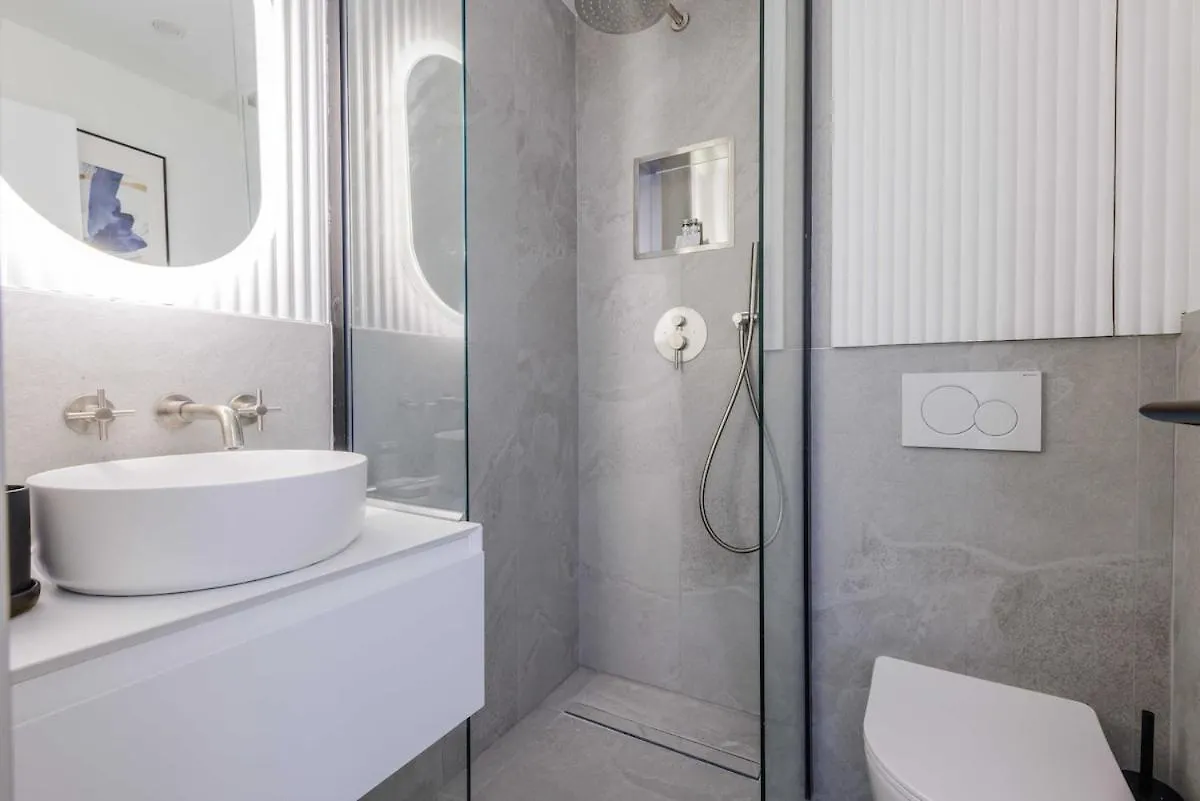 Cozy Studio For 2 People - Place De La Republique Paris 0*,  France