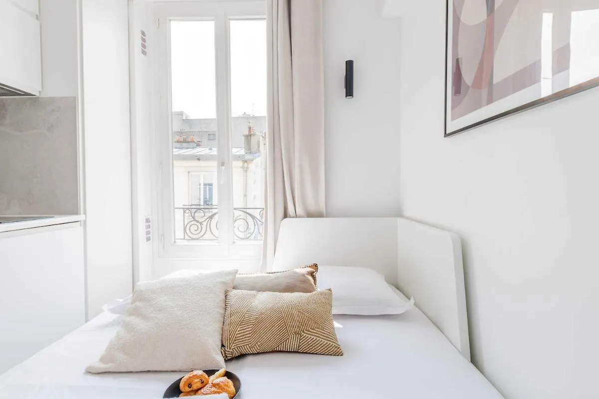 Cozy Studio For 2 People - Place De La Republique Paris France