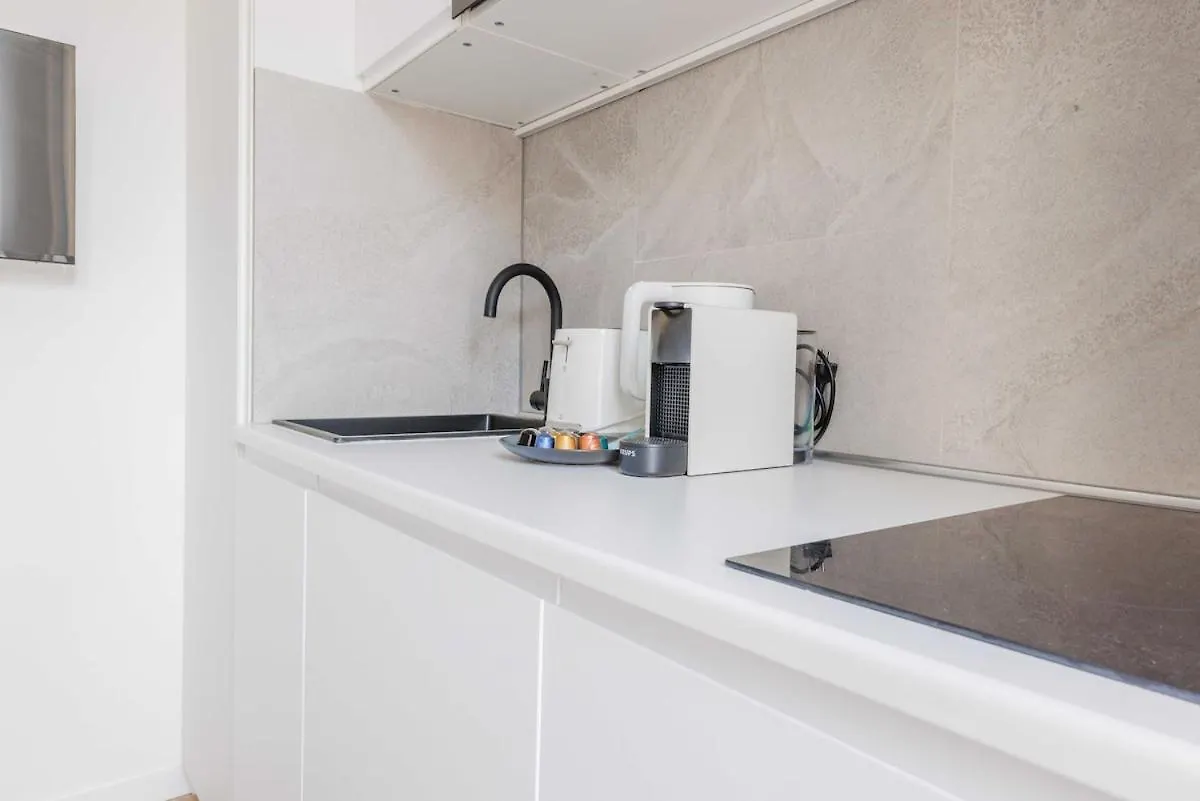 Cozy Studio For 2 People - Place De La Republique Paris France